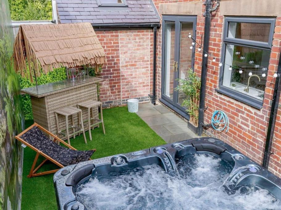 דירות Dawns House Cromford, Peak District, Hot Tub, For 6 - Stunning Views מראה חיצוני תמונה
